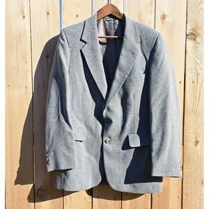 Vintage Levi's Business Class Action Grey Suit Blazer Men 40R Made USA